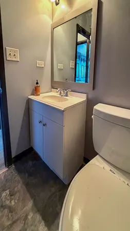 $110,000 | 14547 Keystone Avenue, Unit 12, Midlothian, IL 60445