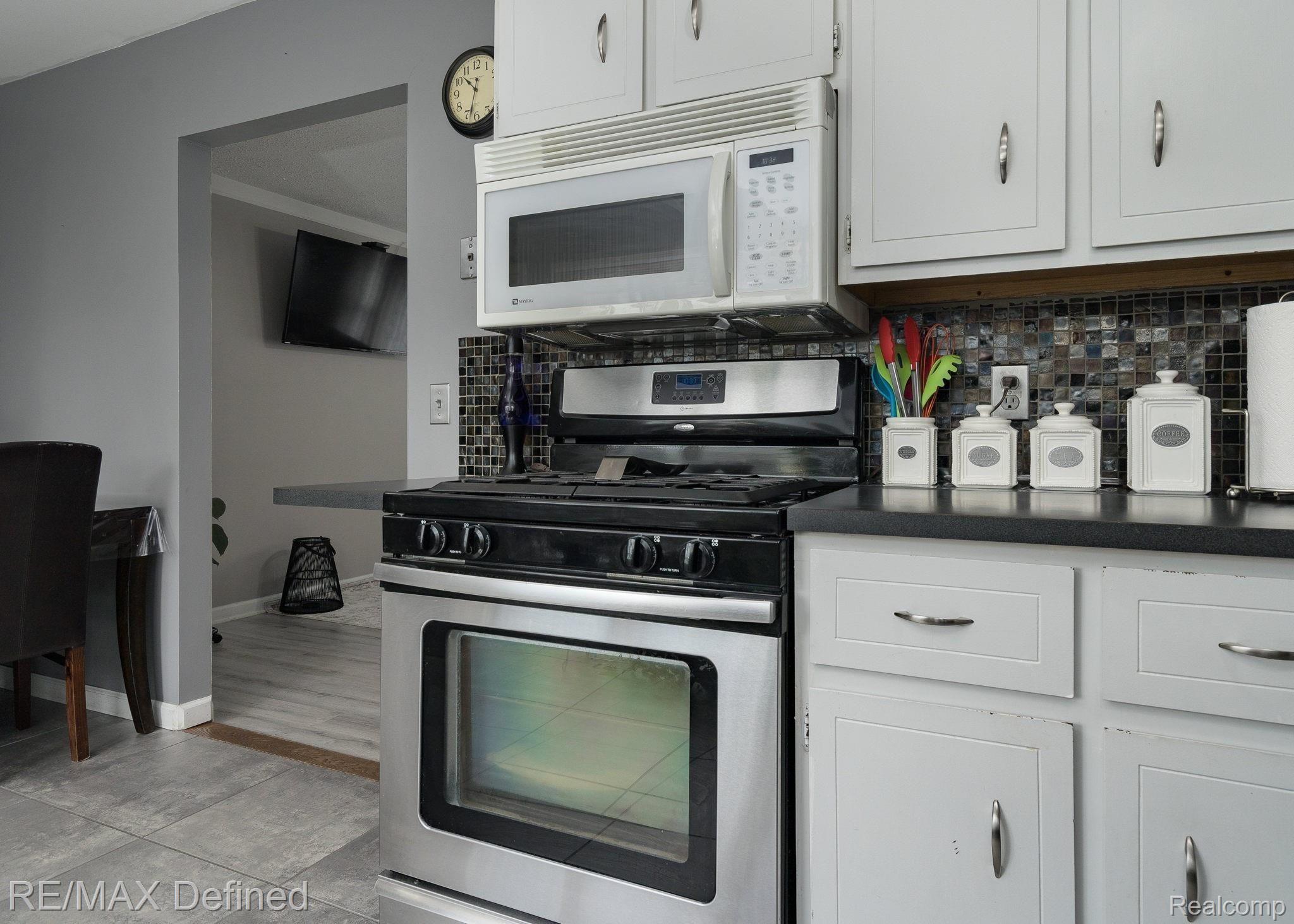 3014 Eastern Avenue Rochester, MI 48307 - Photo 19 of 36 19-web-or-mls-3014-Eastern-Ave-19.jpg