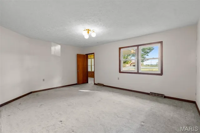 $279,000 | 8903 M-general Baptist Rd Mountain Grove, Mountain Grove, MO 65711