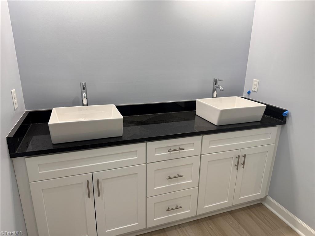 1622 Country Club Road Yadkinville, NC 27055 - Photo 6 of 8