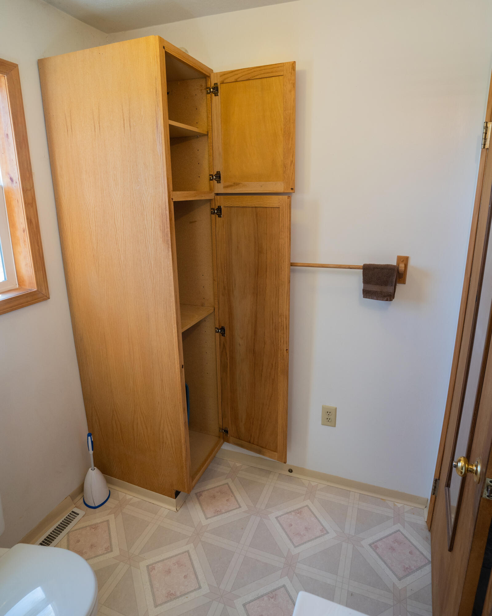 606 West Tyler Road Muskegon, MI 49445 - Photo 12 of 25 LIT00752