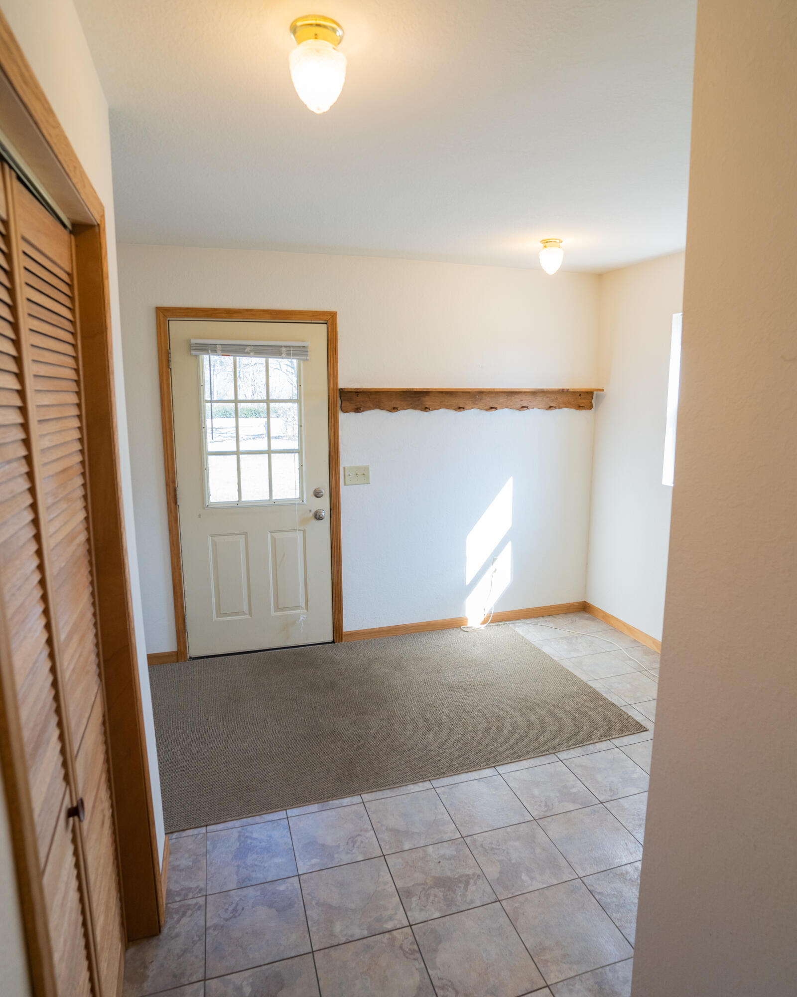 606 West Tyler Road Muskegon, MI 49445 - Photo 13 of 25 LIT00795