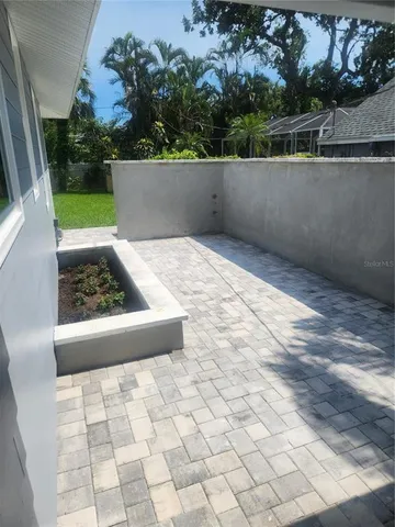 a view of outdoor space