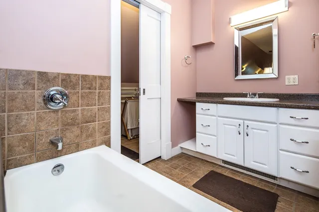 $345,000 | 10 South Main Street, Rutland, VT 05701