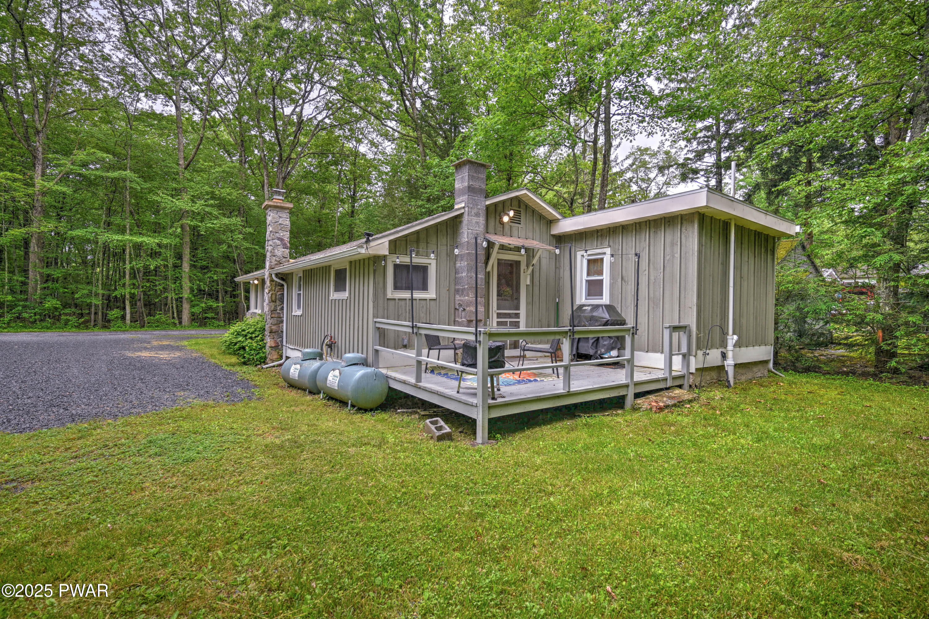 121 Ness Road Dingmans Ferry, PA 18328 - Photo 3 of 30 Exterior