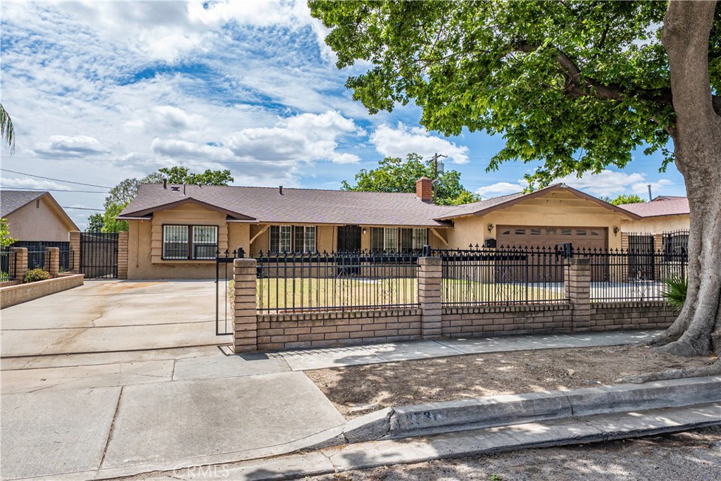 2731 West Victoria Street Rialto, CA 92376 - Photo 4 of 42
