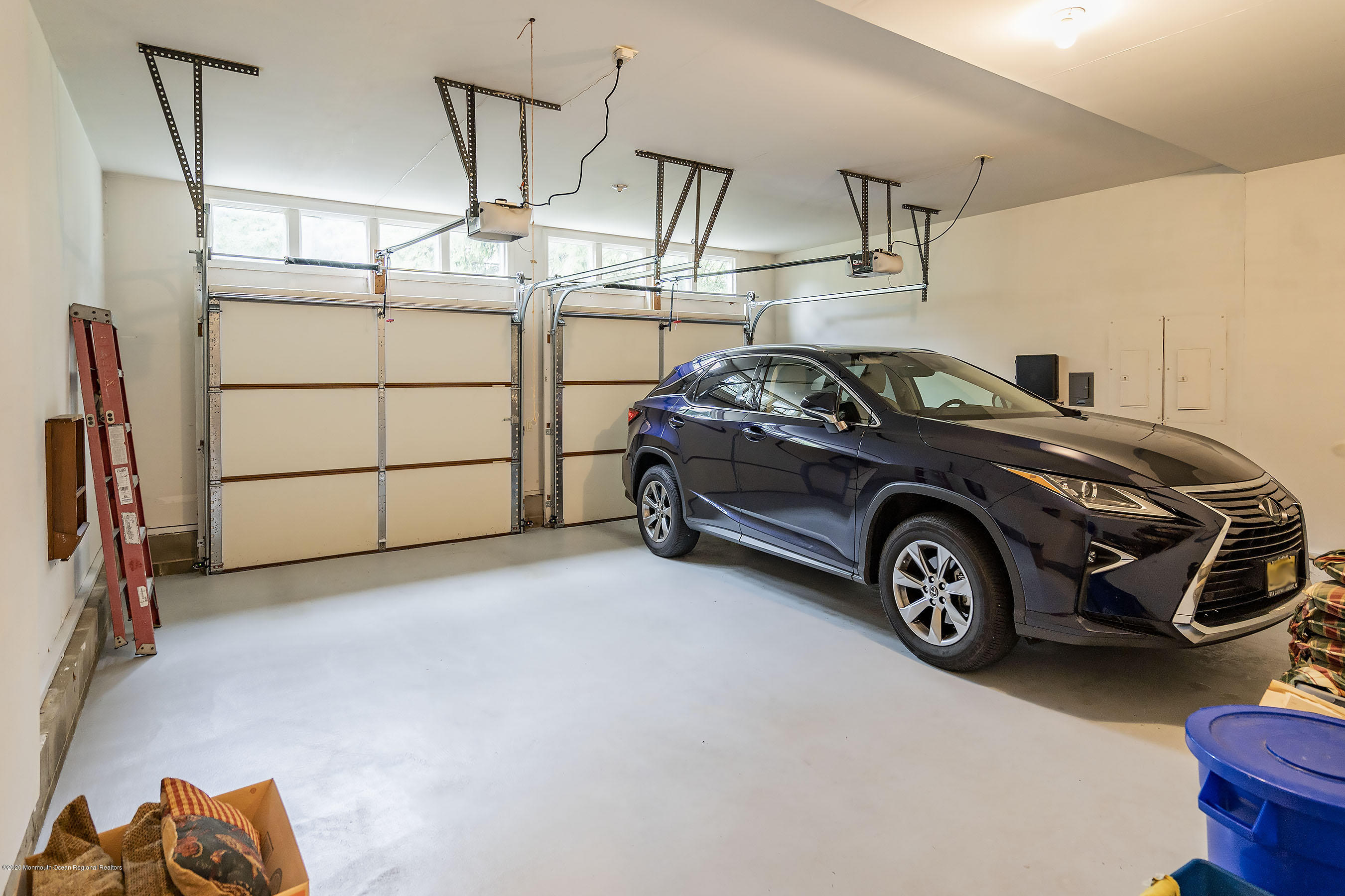 640 Oceanview Road Brielle, NJ 08730 - Photo 27 of 66 Garage