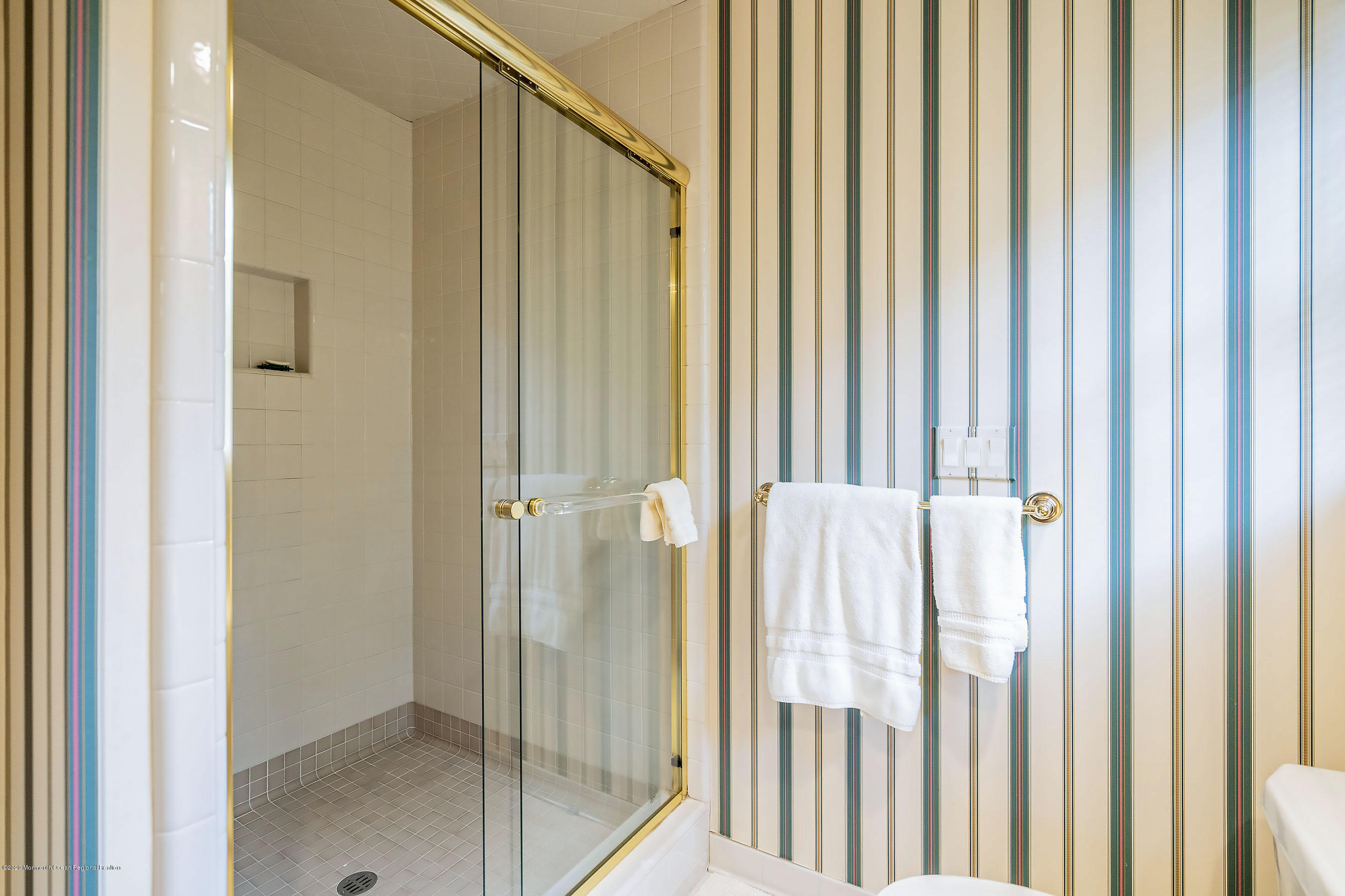 640 Oceanview Road Brielle, NJ 08730 - Photo 50 of 66 Lavatory1B