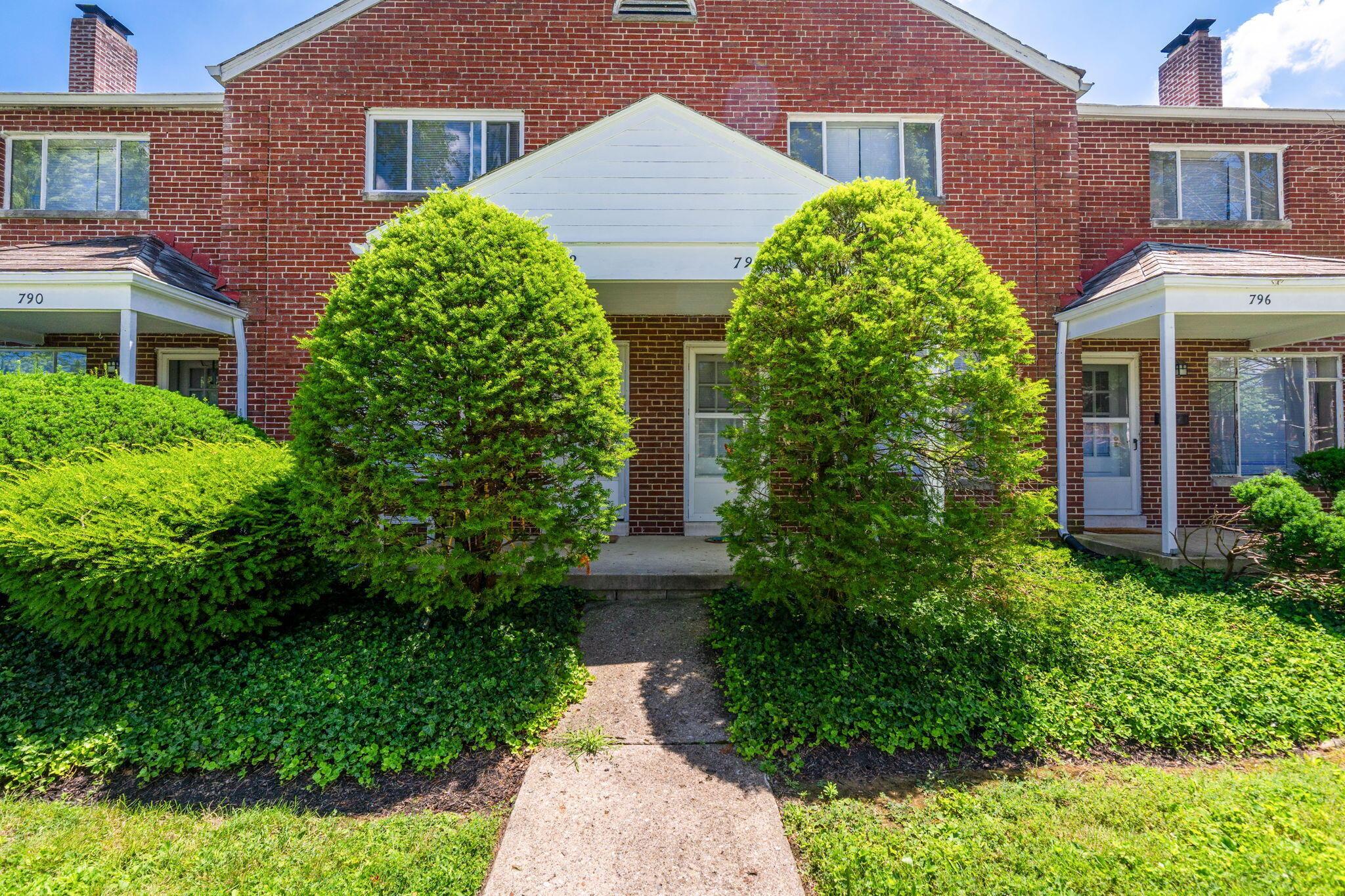 790 Kenwick Road Columbus, OH 43209 - Photo 8 of 22 790-796 Kenwick (Exterior)-6