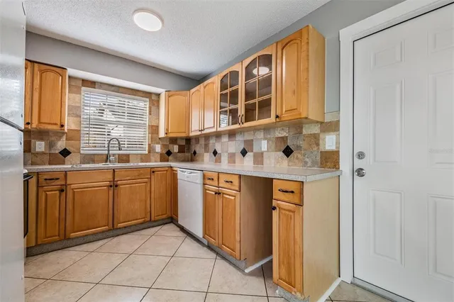 $285,000 | 8361 43rd Street, Pinellas Park, FL 33781