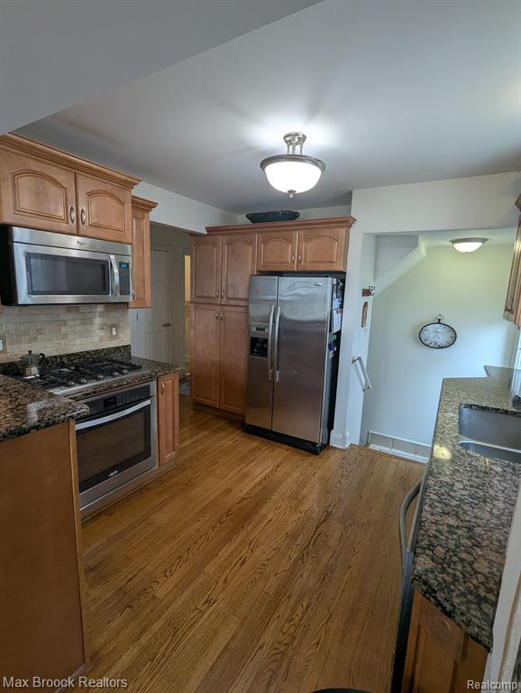 2209 Windemere Road Birmingham, MI 48009 - Photo 3 of 10