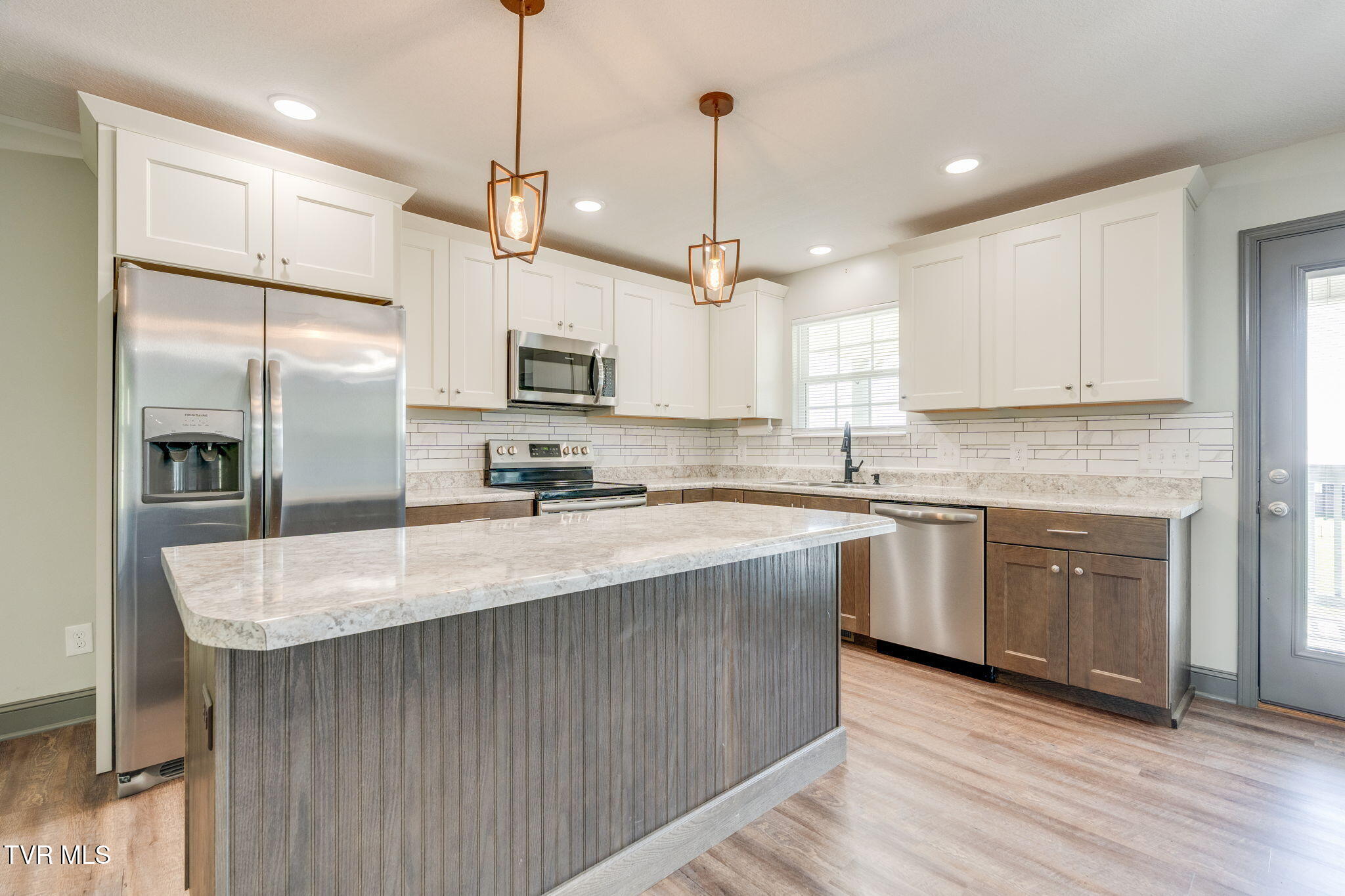 225 Pleasant Ridge Lane Bean Station, TN 37708 - Photo 8 of 44 008