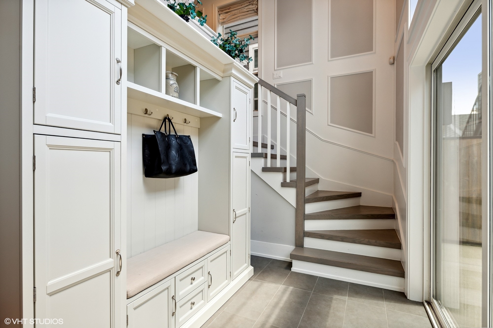 2062 North Bingham Street Chicago, IL 60647 - Photo 18 of 34 a view of entryway and hall