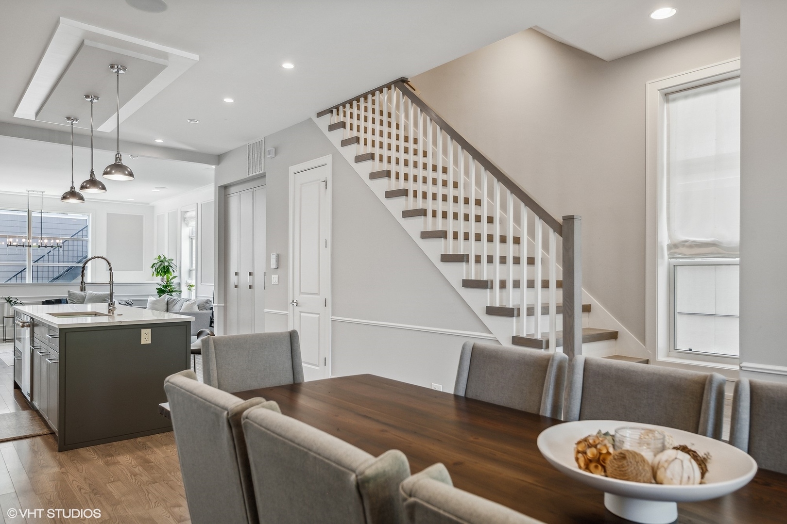 2062 North Bingham Street Chicago, IL 60647 - Photo 6 of 34 a living room with furniture and a large window