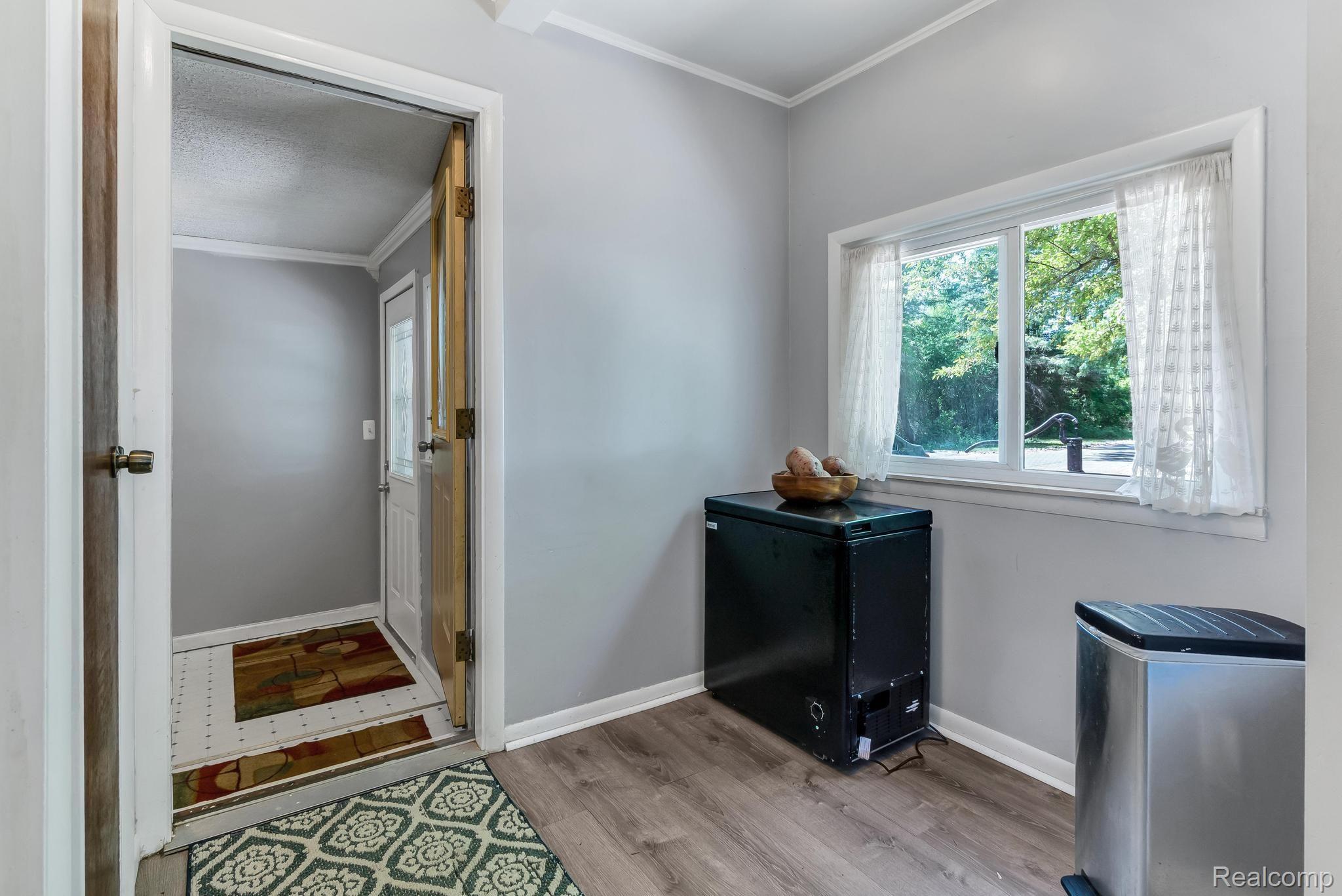 8414 North Linden Road Mount Morris, MI 48458 - Photo 12 of 34 Gallery Image 12
