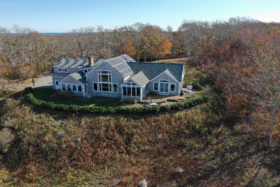 42 South Ridge Road Chilmark, MA 02535 - Photo 3 of 39 Gallery Image 3