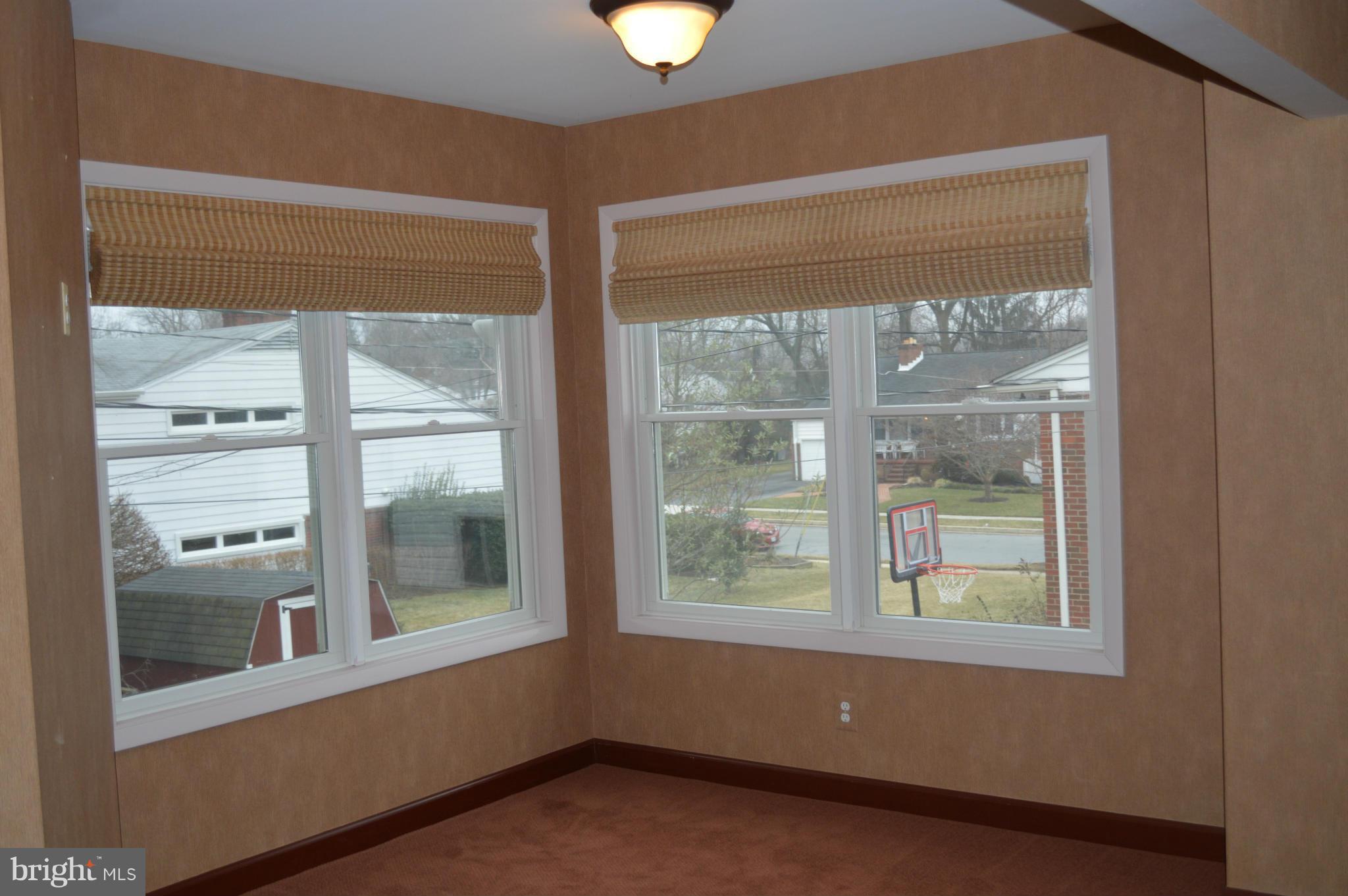 7511 Labyrinth Road Pikesville, MD 21208 - Photo 15 of 30 Bedroom (Master)