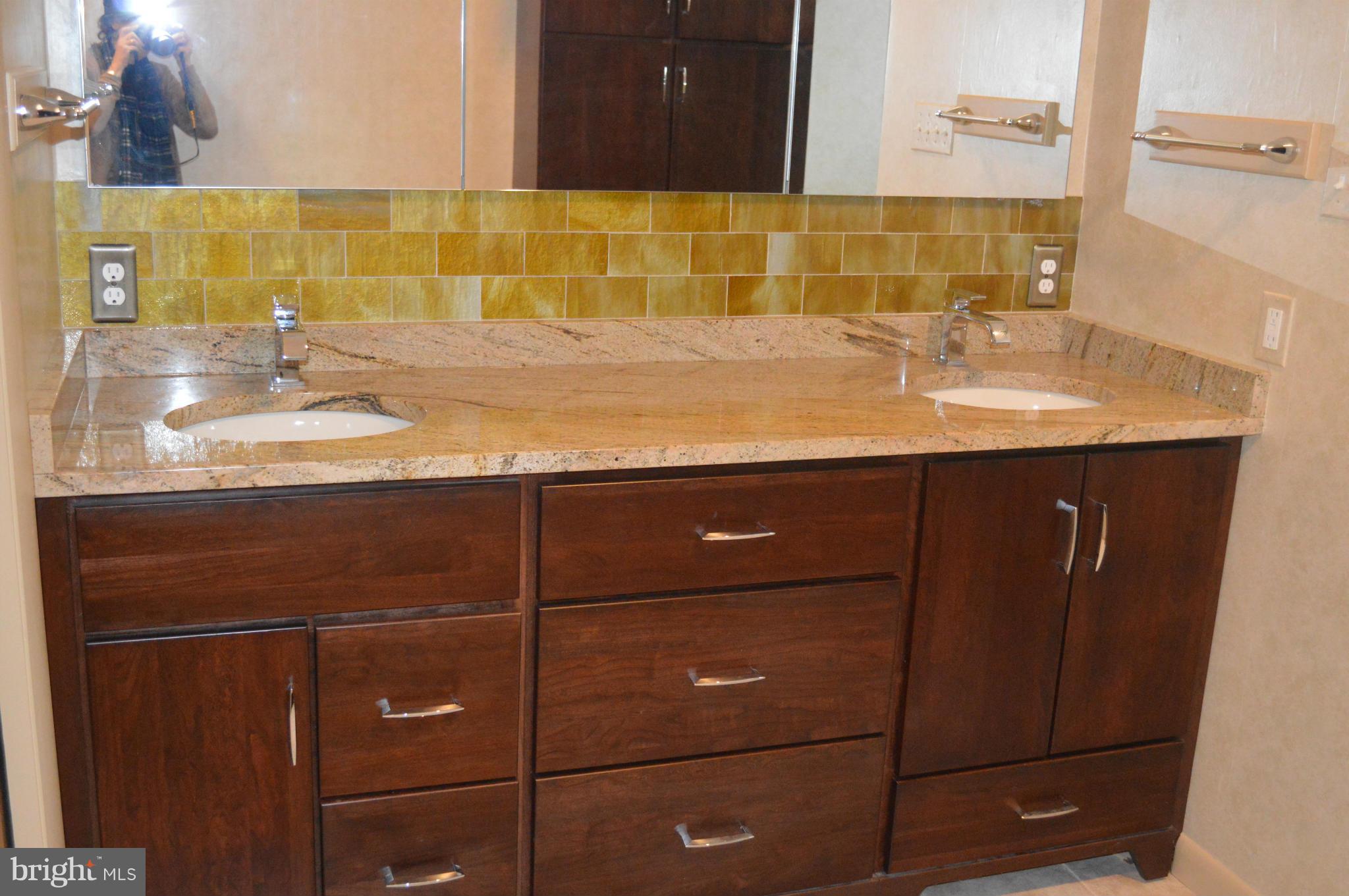 7511 Labyrinth Road Pikesville, MD 21208 - Photo 18 of 30 Bath (Master)
