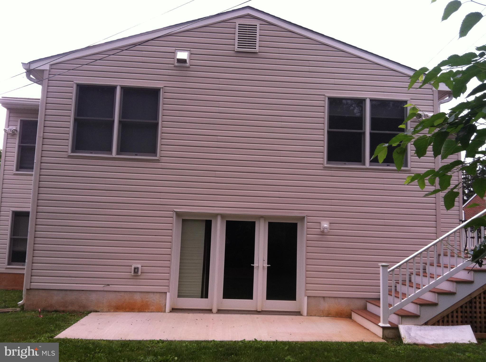 7511 Labyrinth Road Pikesville, MD 21208 - Photo 30 of 30 Exterior (Rear)