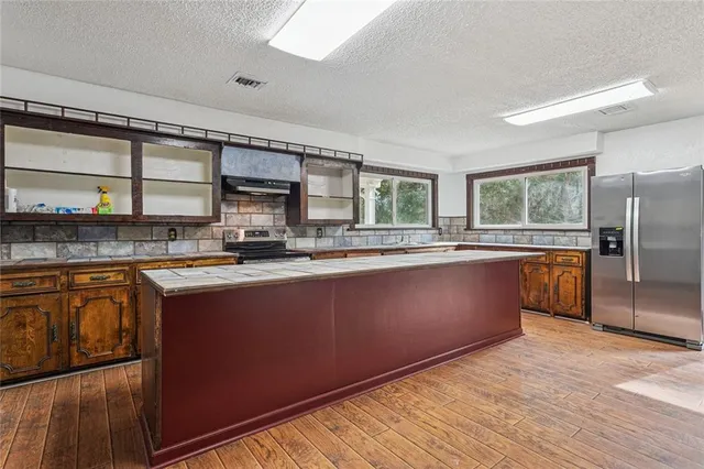 $1,850 | Undisclosed Address, Lacombe, LA 70445