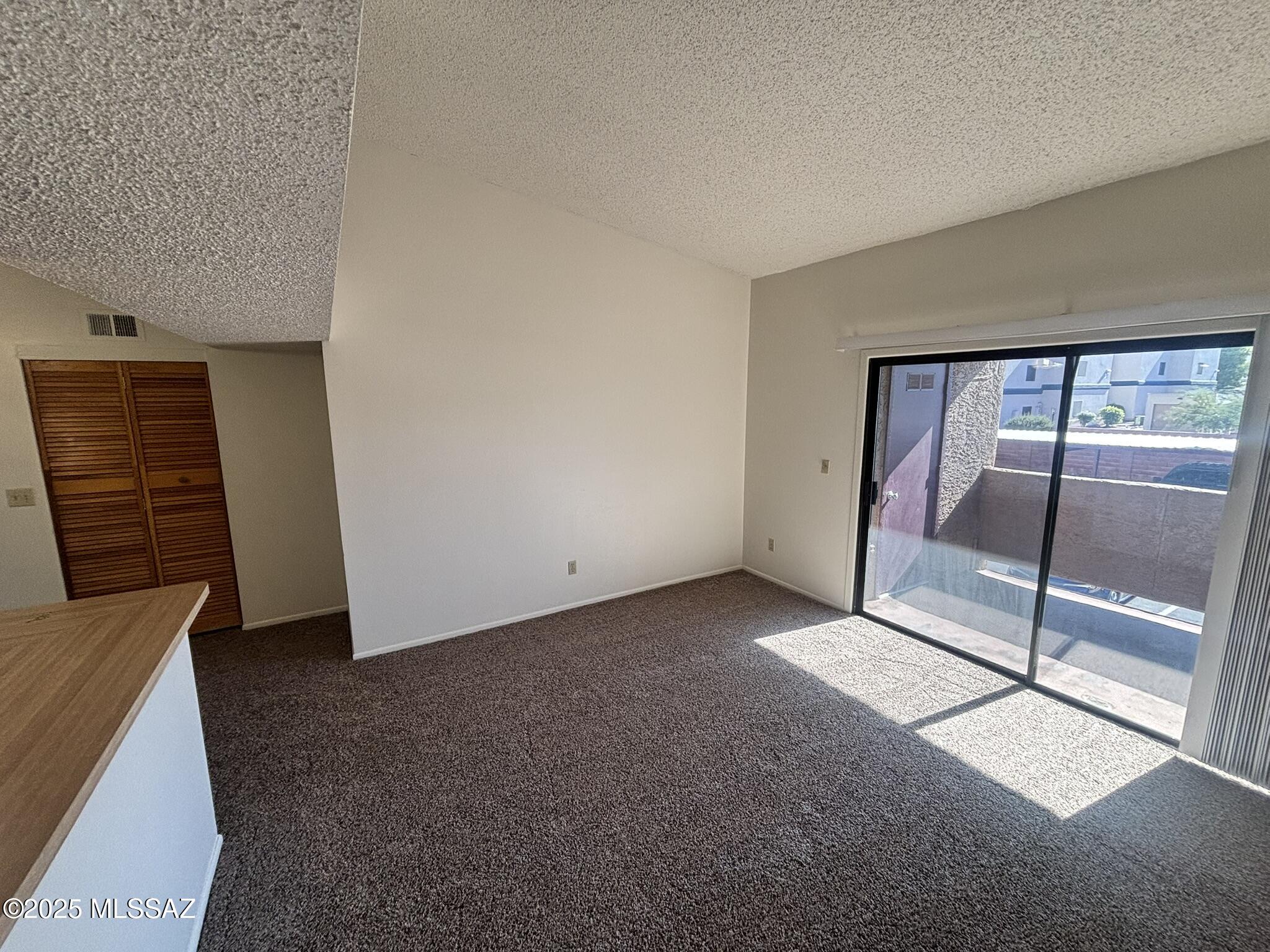 2172 North Pantano Road, Unit 218 Tucson, AZ 85715 - Photo 4 of 21 Gallery Image 4