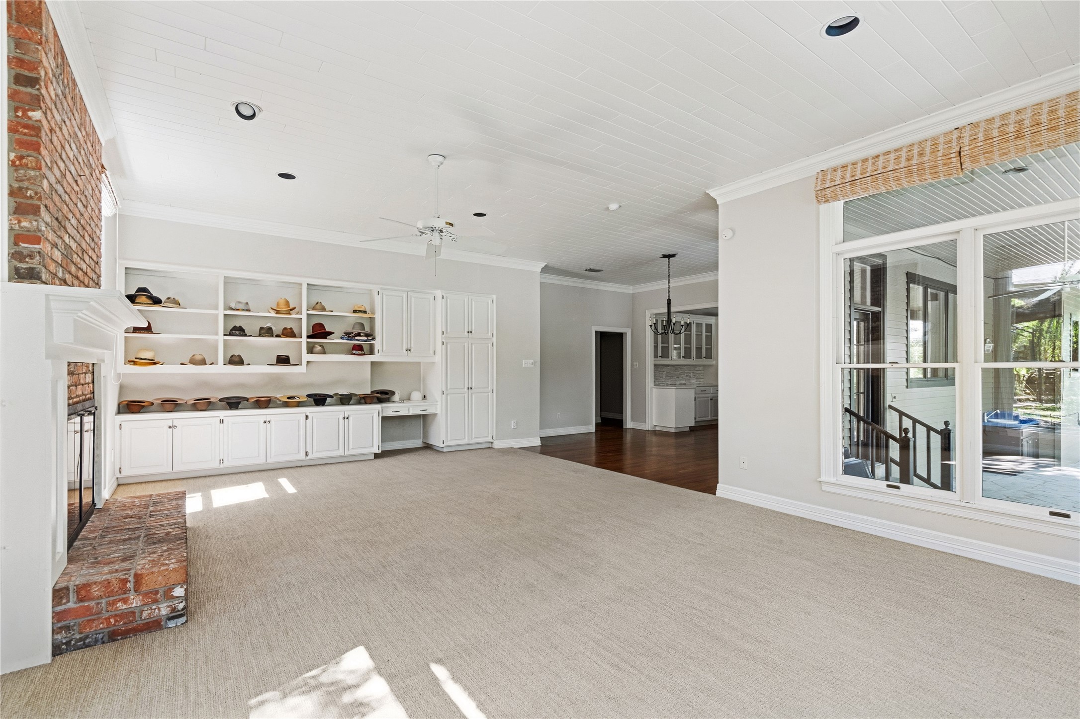 4209 Dunning Lane Austin, TX 78746 - Photo 18 of 40