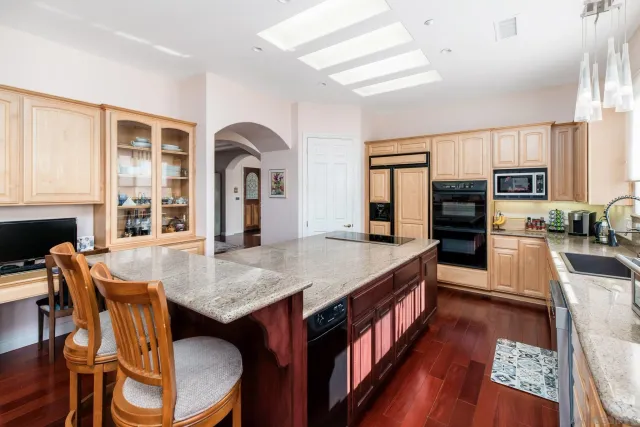 $1,349,000 | 2635 Vista De Palomar, Fallbrook, CA 92028
