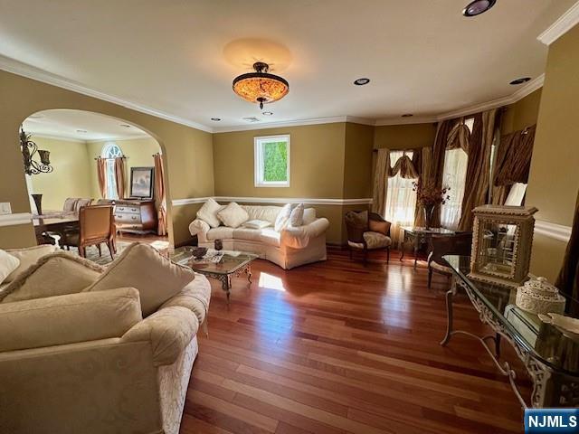 38 Totowa Road Wayne, NJ 07470 - Photo 27 of 29 a living room with furniture and a flat screen tv