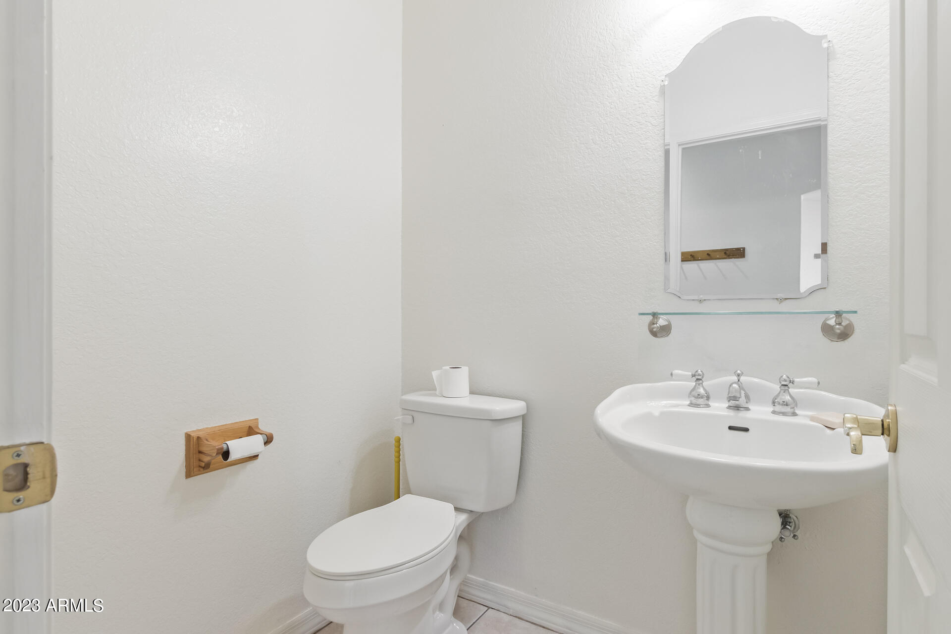 15846 East Ocotillo Road Gilbert, AZ 85298 - Photo 16 of 50 27 - Ocotillo