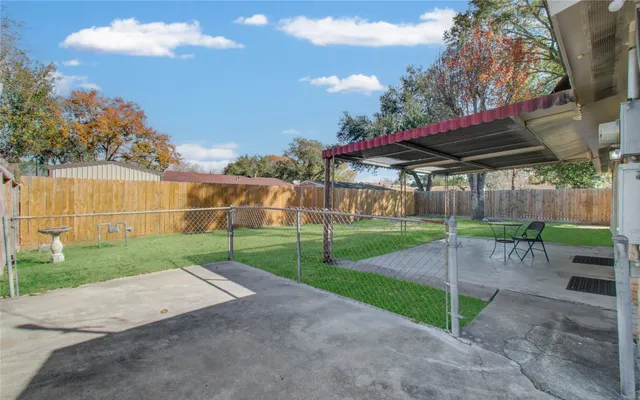 $2,100 | 5926 Ettrick Drive, Houston, TX 77035