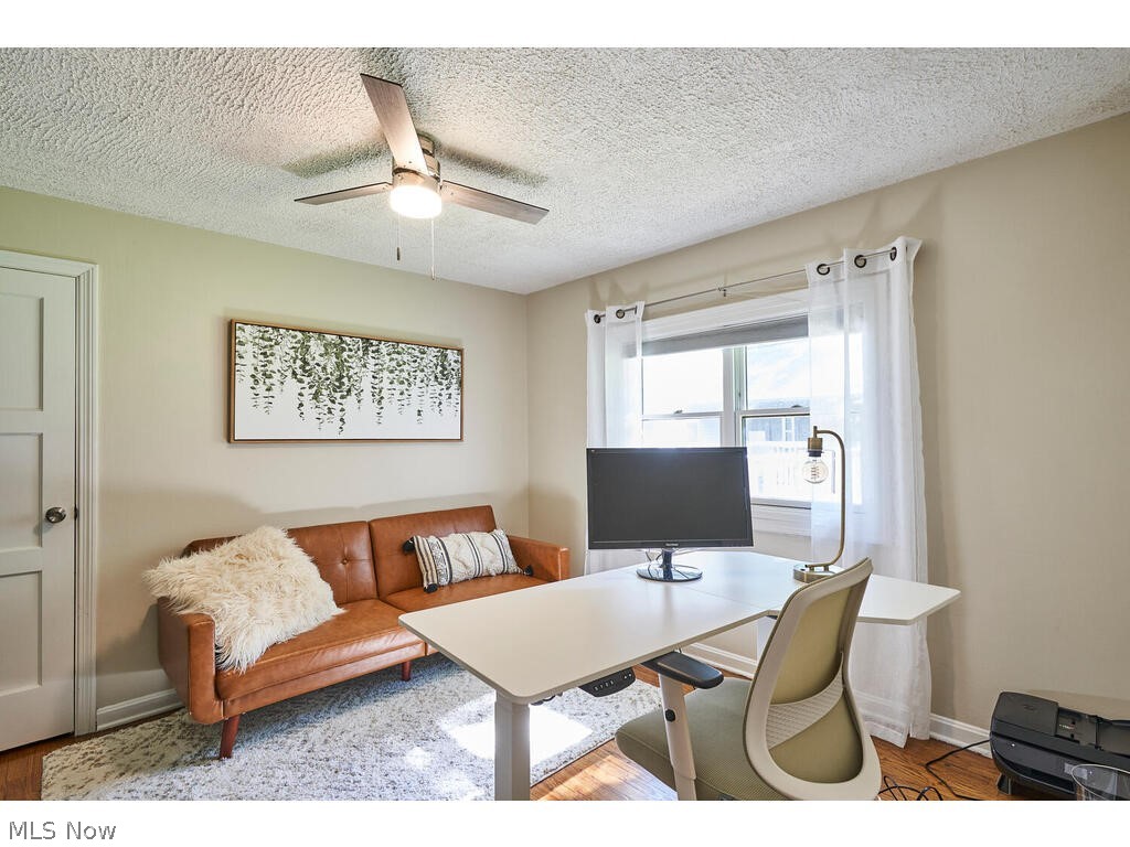 837 Brunsdorph Road Fairlawn, OH 44333 - Photo 20 of 35 Third bedroom also with wood floors