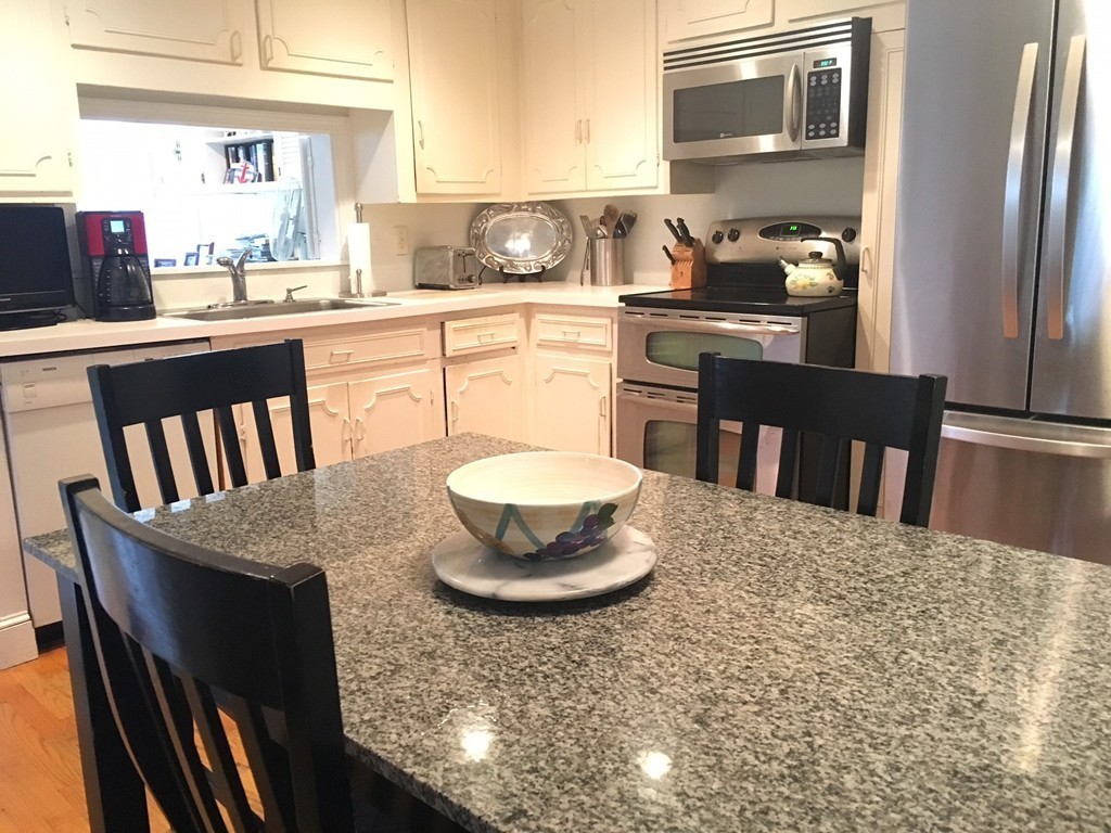 36 Bates Road Swampscott, MA 01907 - Photo 11 of 16 Gallery Image 11