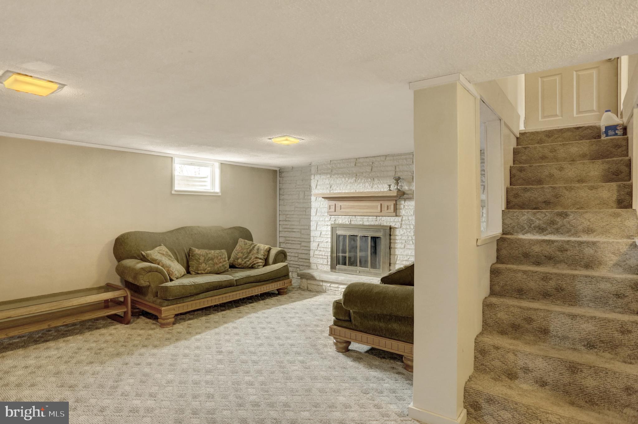 7777 Spring Road New Bloomfield, PA 17068 - Photo 5 of 28 Gallery Image 5