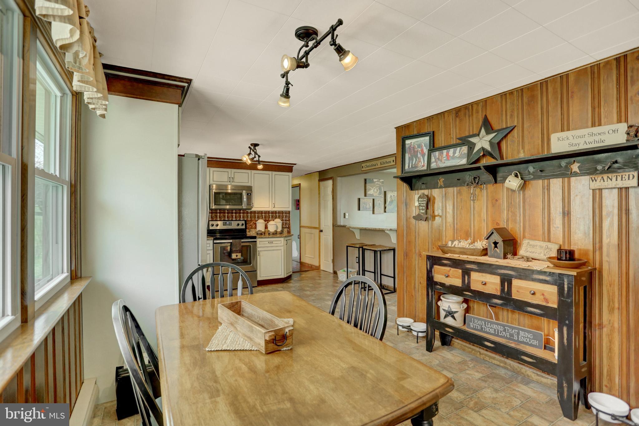 7777 Spring Road New Bloomfield, PA 17068 - Photo 7 of 28 Gallery Image 7