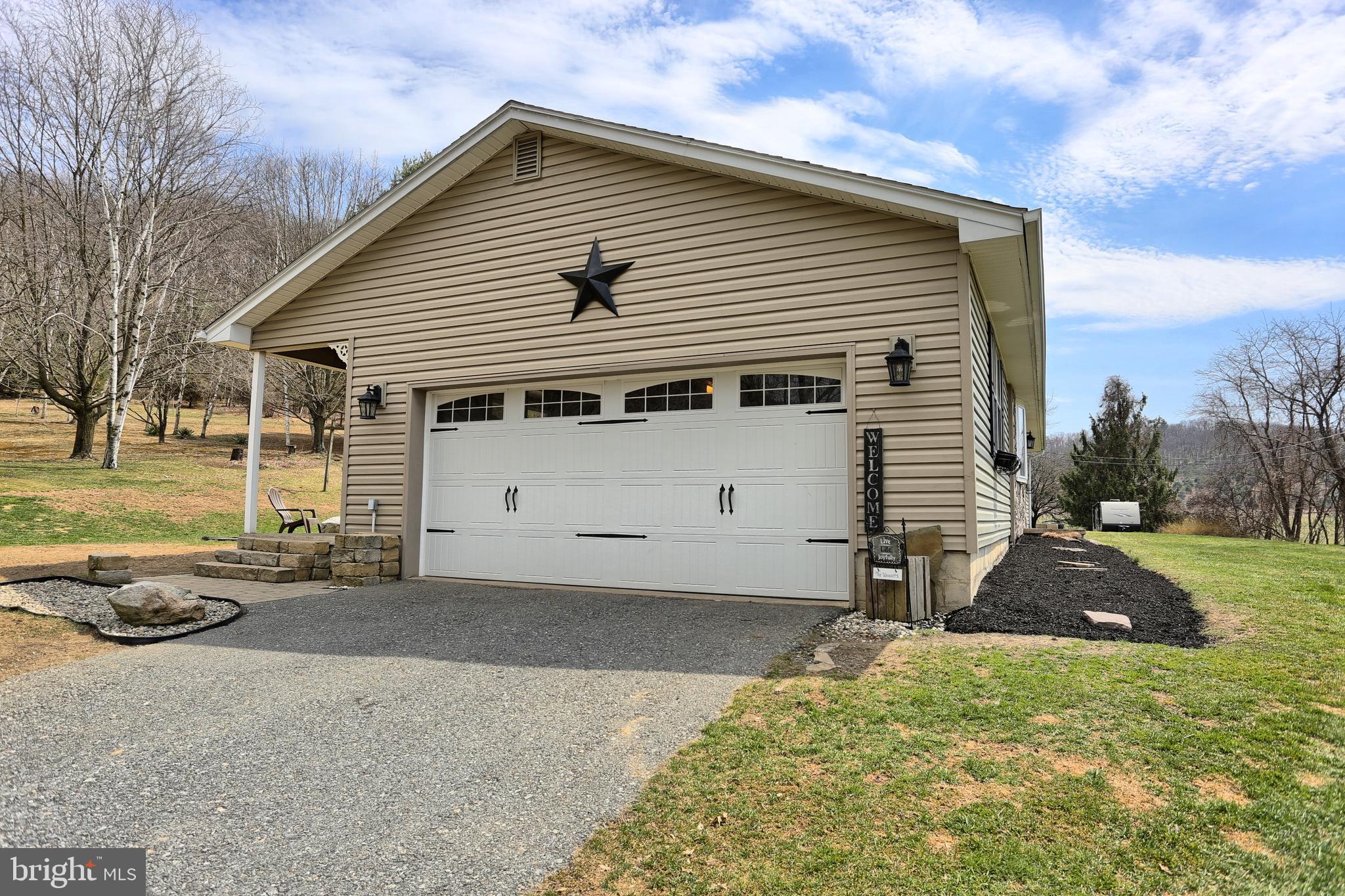 7777 Spring Road New Bloomfield, PA 17068 - Photo 8 of 28 Gallery Image 8