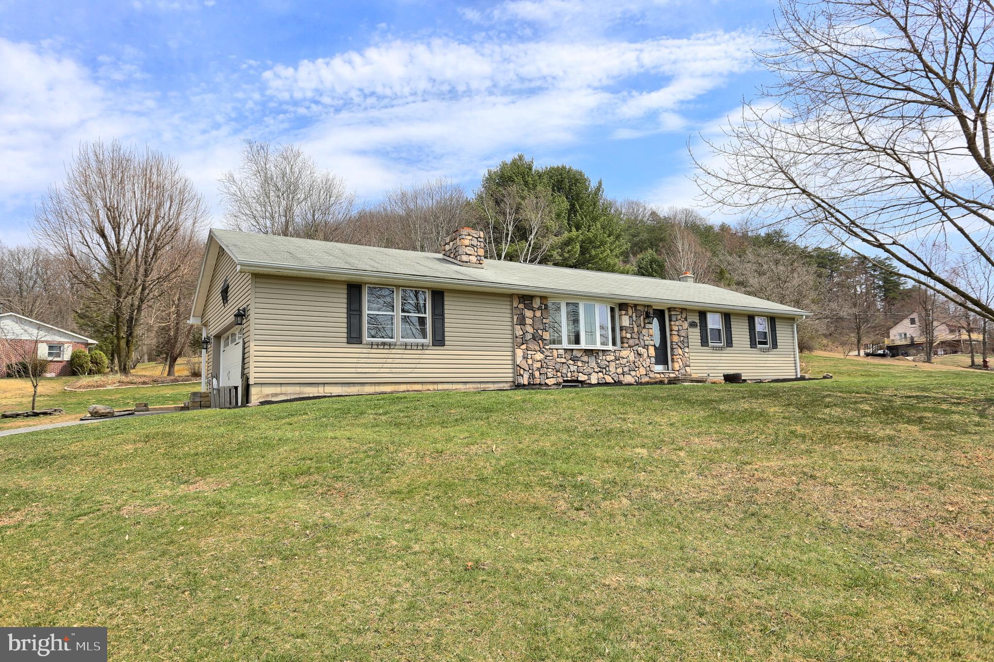 7777 Spring Road New Bloomfield, PA 17068 - Photo 9 of 28 Gallery Image 9