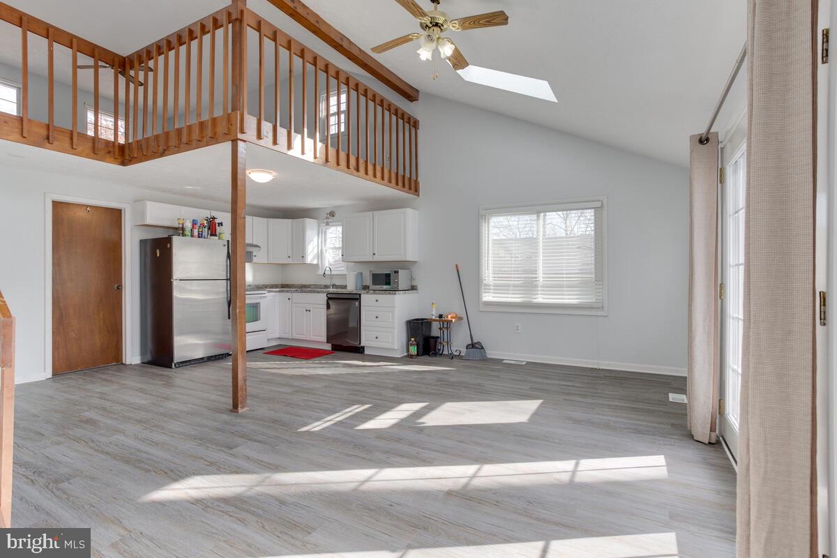 2058 Shore Drive Edgewater, MD 21037 - Photo 14 of 35