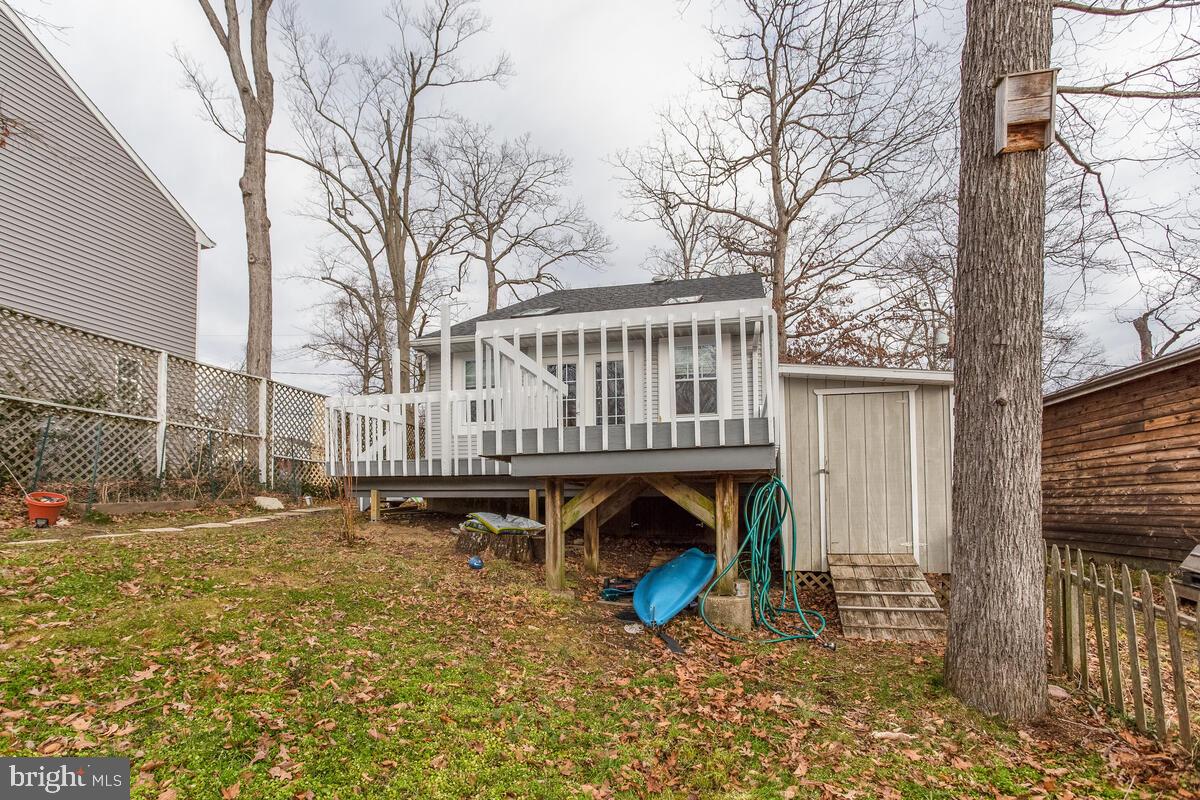 2058 Shore Drive Edgewater, MD 21037 - Photo 33 of 35