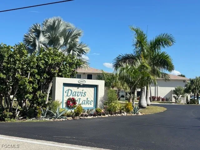 $2,400 | 16007 Davis Road, Unit 224, Fort Myers, FL 33908