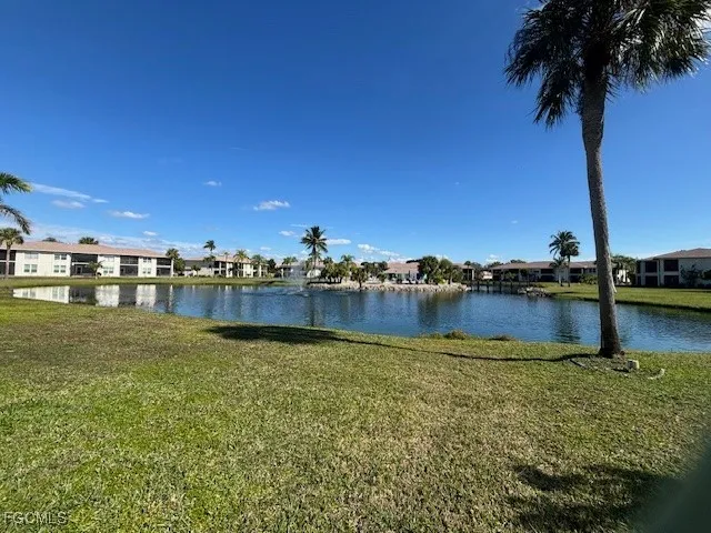 $2,400 | 16007 Davis Road, Unit 224, Fort Myers, FL 33908