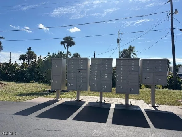 $2,400 | 16007 Davis Road, Unit 224, Fort Myers, FL 33908