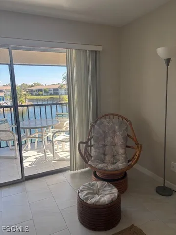 $2,400 | 16007 Davis Road, Unit 224, Fort Myers, FL 33908