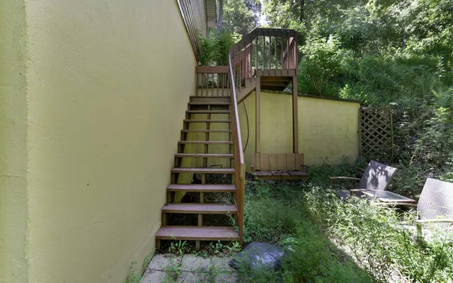 $475,900 | 76 Hollyanne Pond, Hayesville, NC 28904