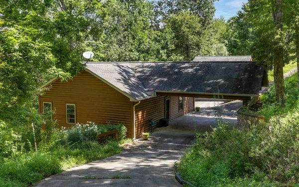 $475,900 | 76 Hollyanne Pond, Hayesville, NC 28904