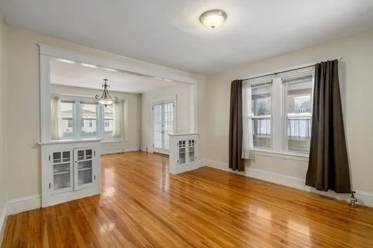 $2,175 | 278 Greenwood Street, Unit 1, Worcester, MA 01607