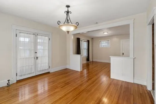 $2,175 | 278 Greenwood Street, Unit 1, Worcester, MA 01607