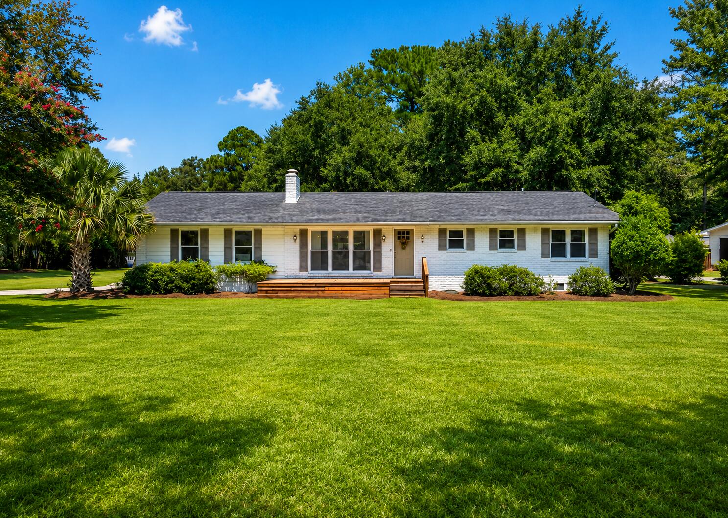 114 Reynolds Road Summerville, SC 29483 - Photo 2 of 55 ADB42BA3-E573-4DDE-9925-0C85A4439A3A