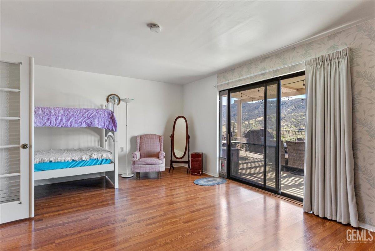 Undisclosed Address Tehachapi, CA 93561 - Photo 13 of 75