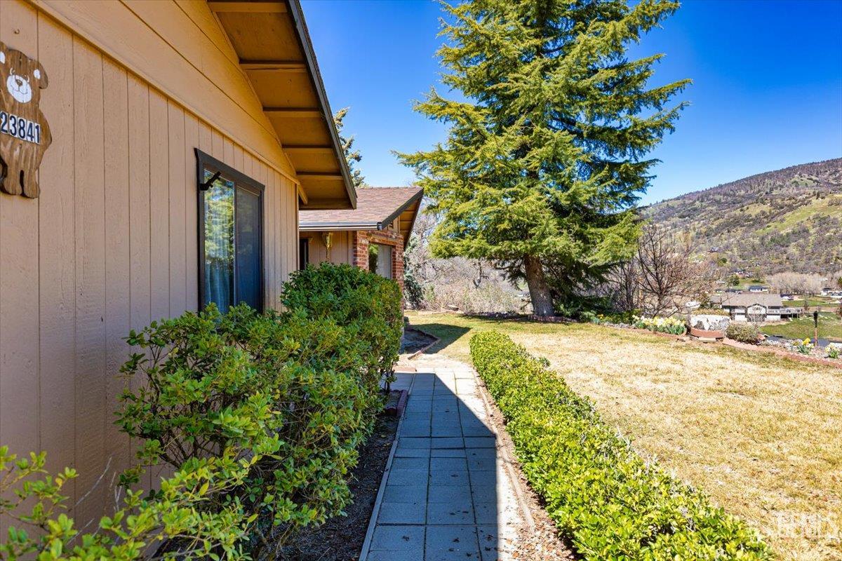 Undisclosed Address Tehachapi, CA 93561 - Photo 40 of 75