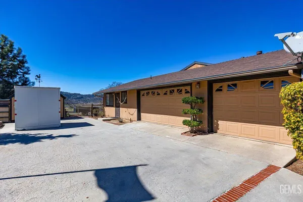 $554,000 | Undisclosed Address, Tehachapi, CA 93561